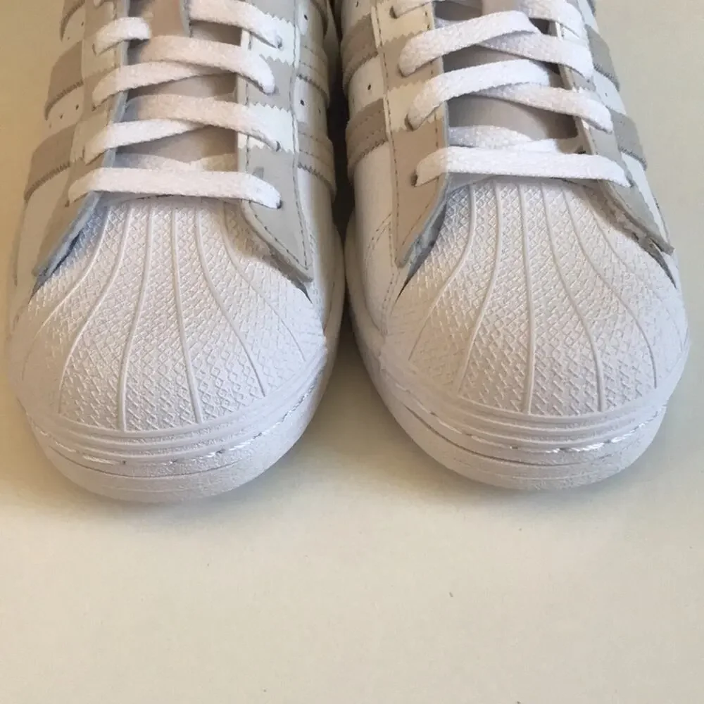Adidas Originals Superstar OG Sneakers White Vivid Red Shoes Mens Size 9 GY0995